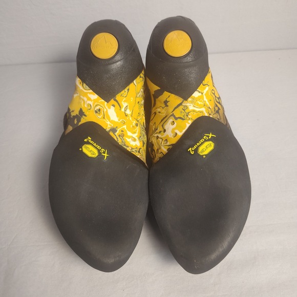 La Sportiva Solution Climbing Shoes Men8.5 Yellow Black Bouldering 41 Made Italy - Picture 3 of 10
